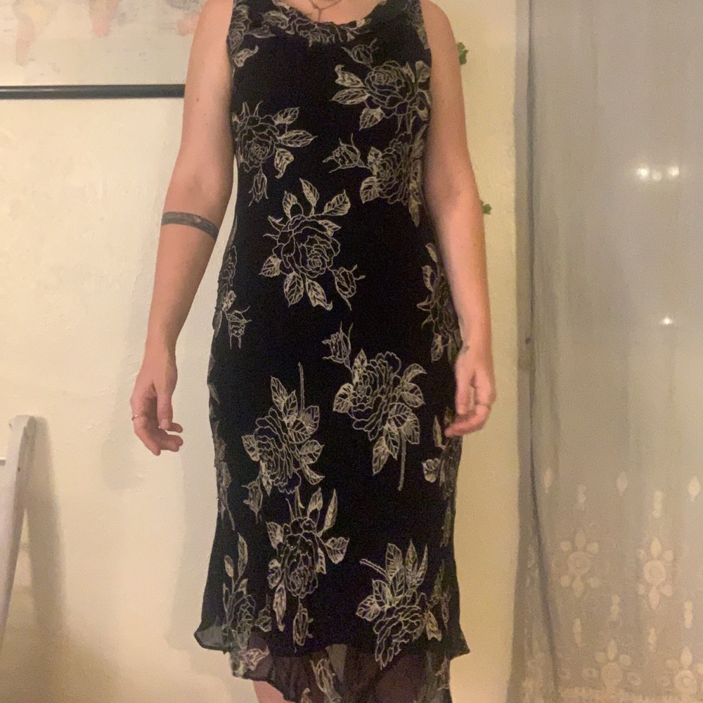 Vintage 90’s midi dress